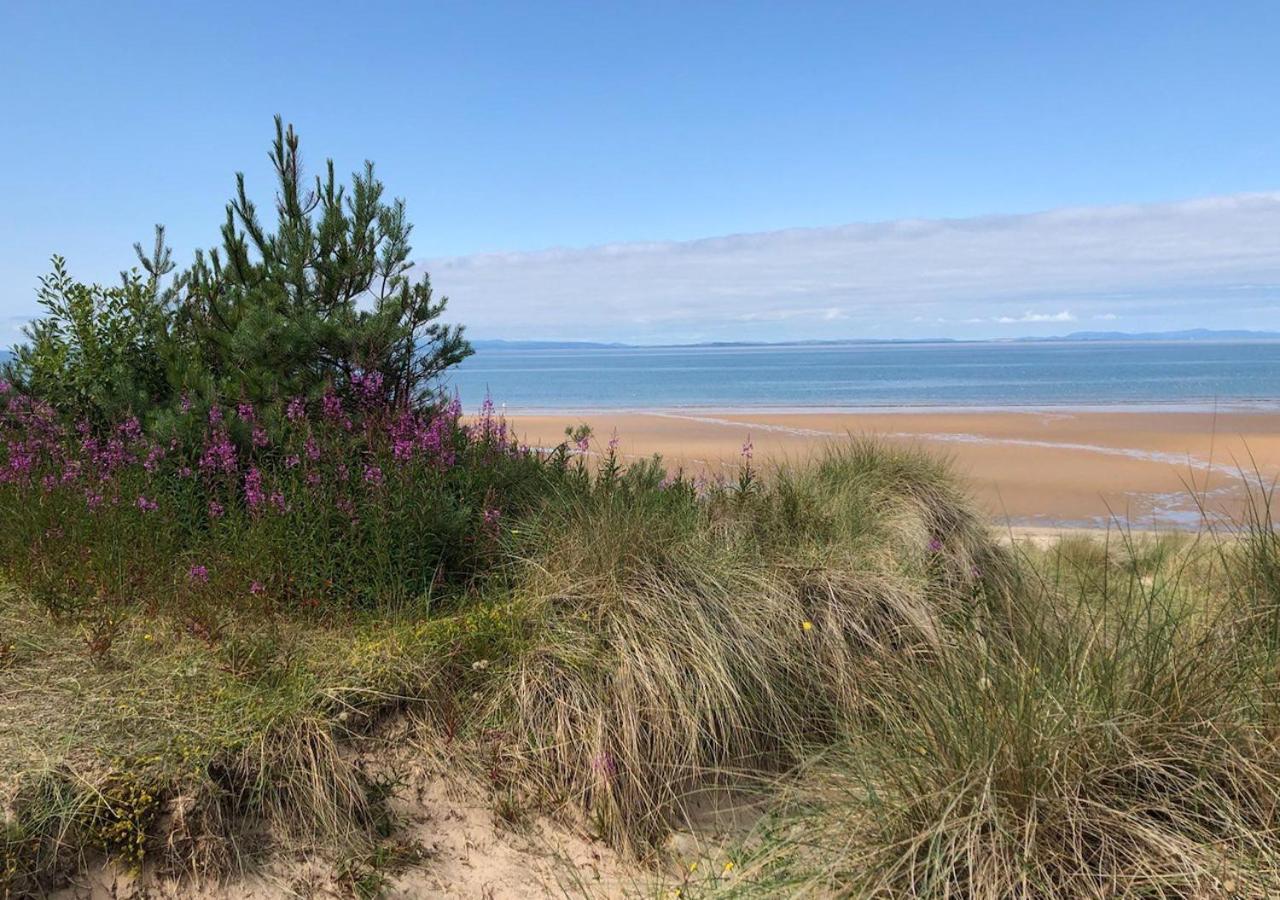 The Tower, Moray Firth Holiday Home Kinloss Eksteriør billede
